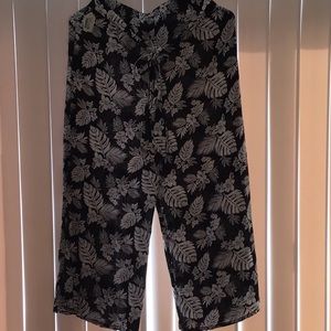 Floral print pants